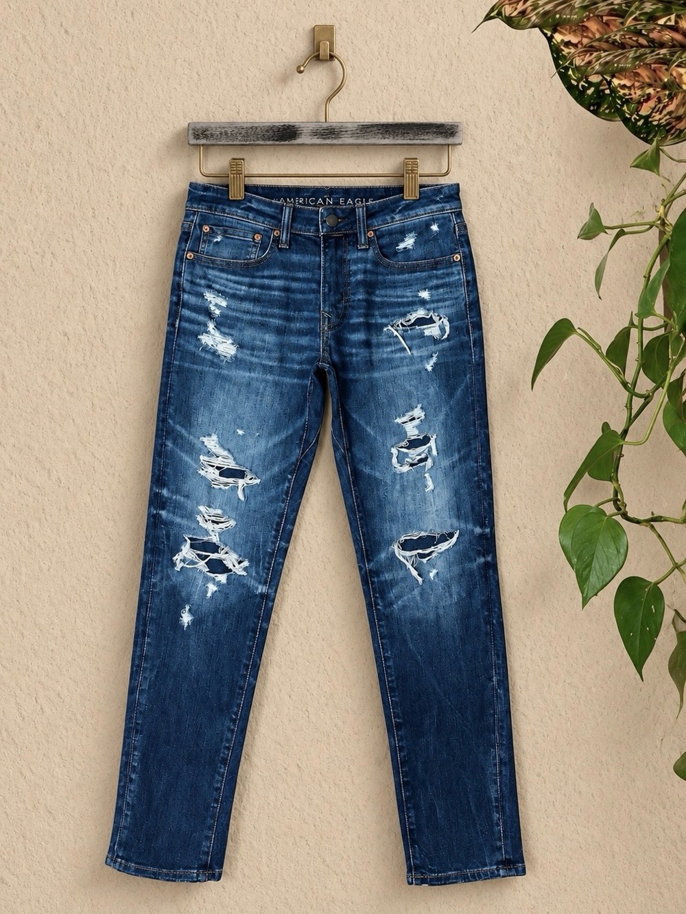 American Eagle AirFlex+ Temp Tech Athletic Fit Distressed Jeans Men’s 29x32